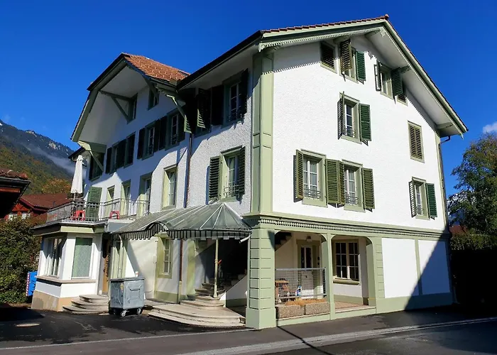 Town House Sleeps 12 Guests Lägenhet Interlaken