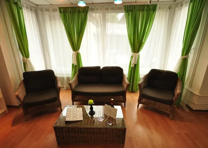 Appartamento Town House Sleeps 12 Guests