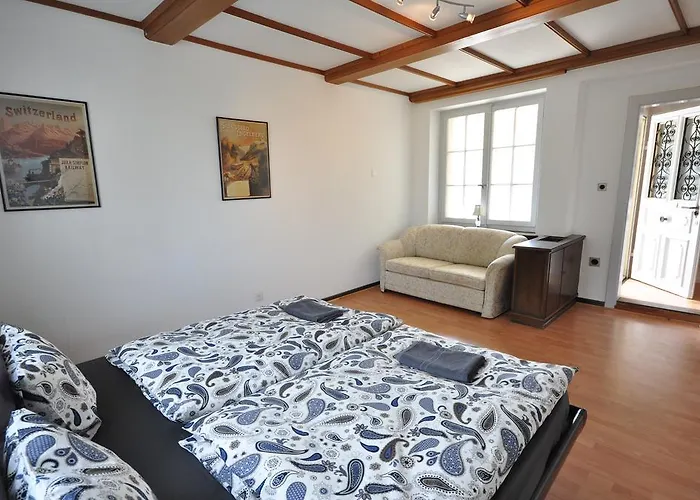 아파트 Town House Sleeps 12 Guests